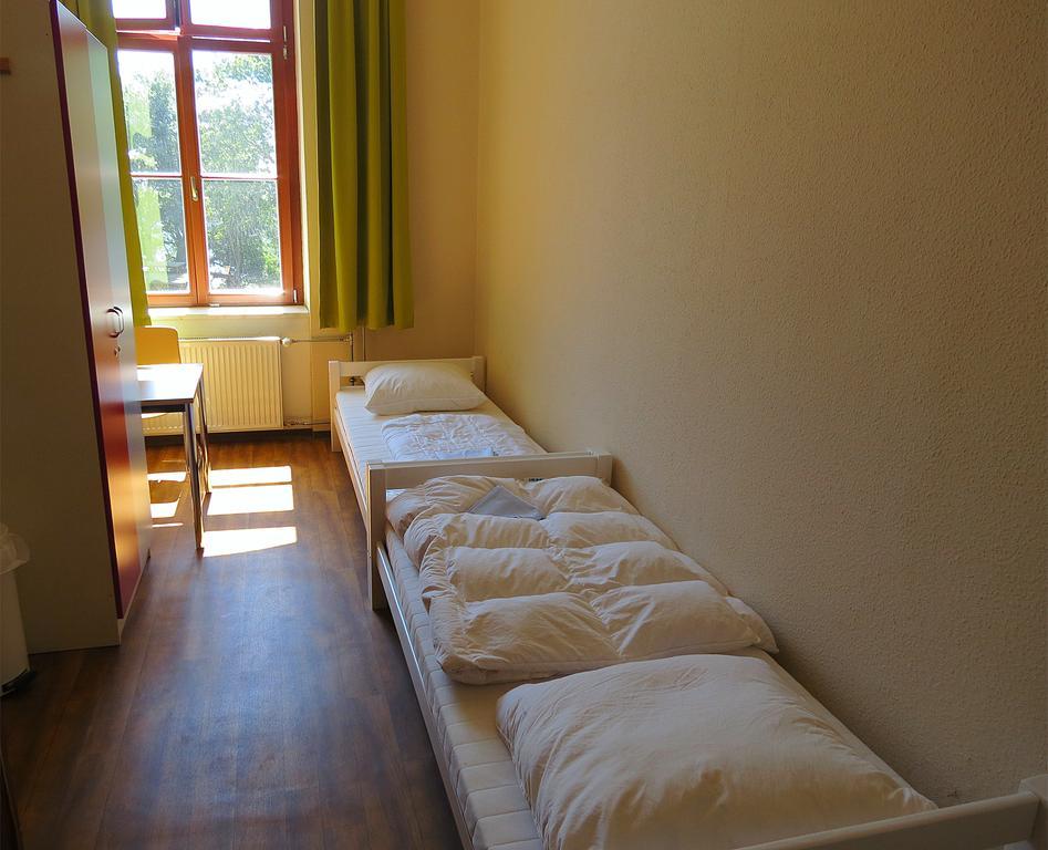 Younior-Hotel Штральзунд Номер фото